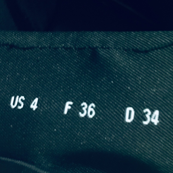 AKRIS LAMB NAPPA LEATHER/WOOL SKIRT - Picture 6 of 8